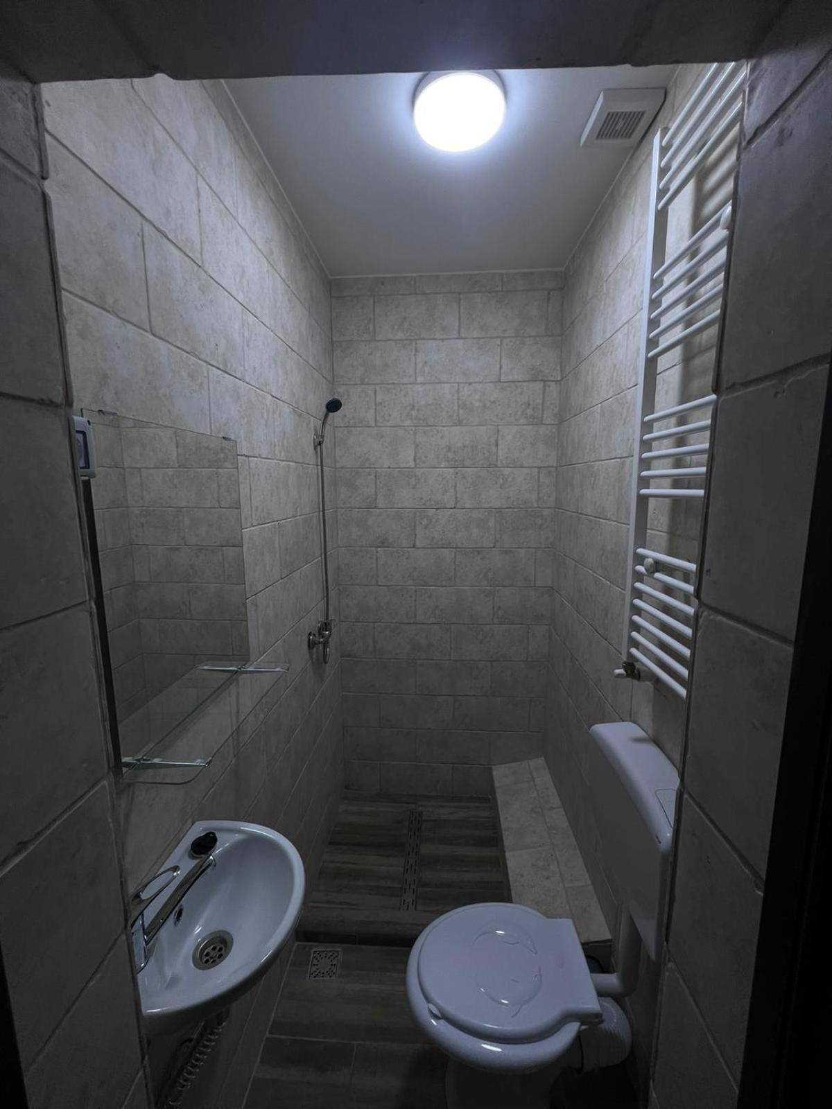 באלוטשטי Casa Privata Airport Bucharest Therme Bucharest מראה חיצוני תמונה