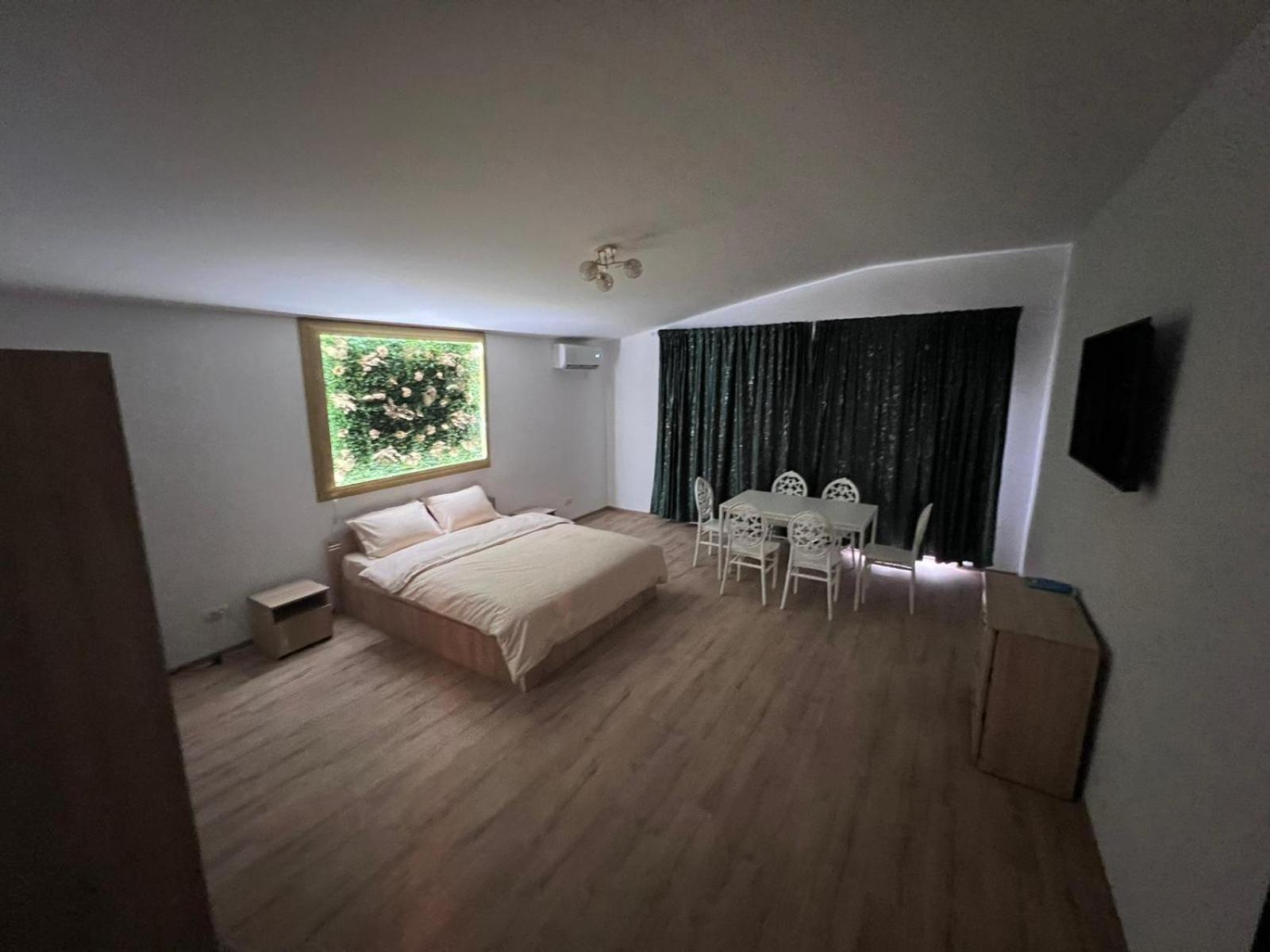 באלוטשטי Casa Privata Airport Bucharest Therme Bucharest מראה חיצוני תמונה