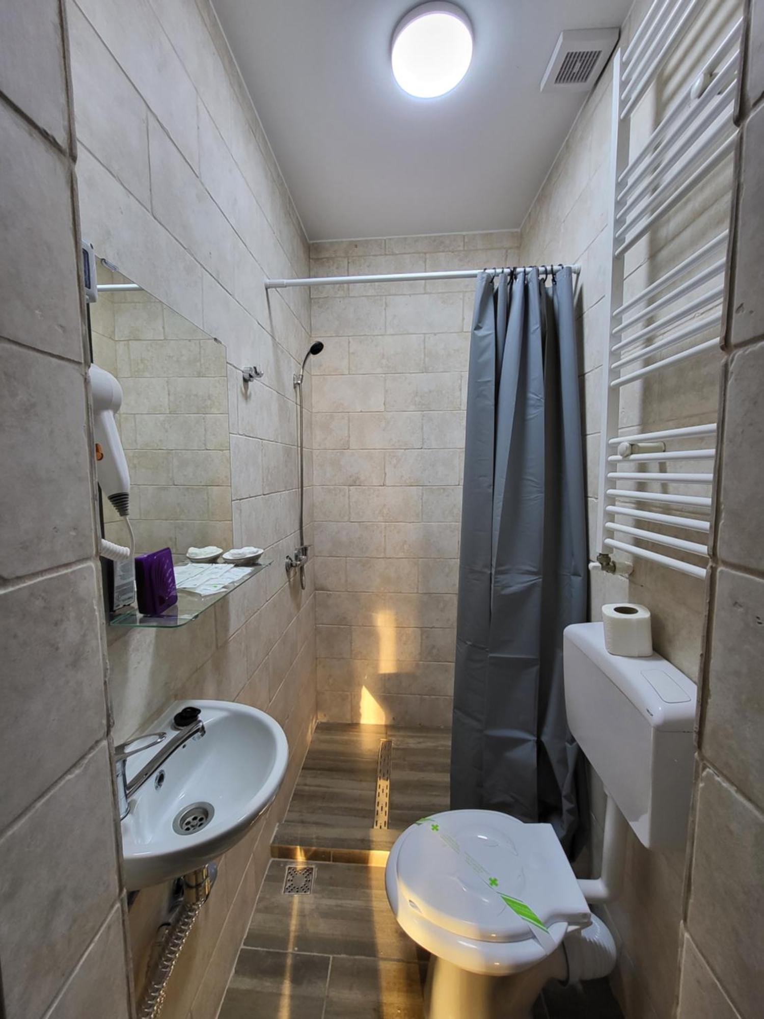 באלוטשטי Casa Privata Airport Bucharest Therme Bucharest מראה חיצוני תמונה